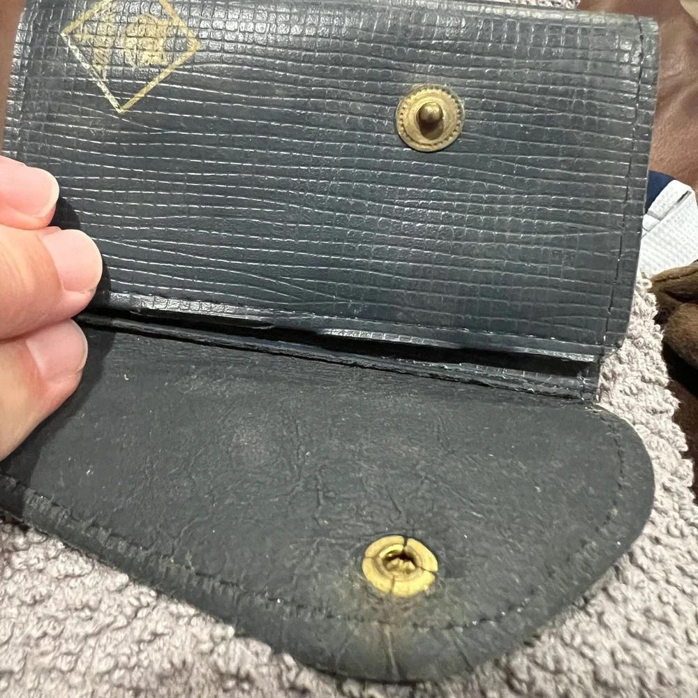 Vintage Cub Scouts BSA Wallet Koin-Bank Coin Holder & Worldly Council Patch